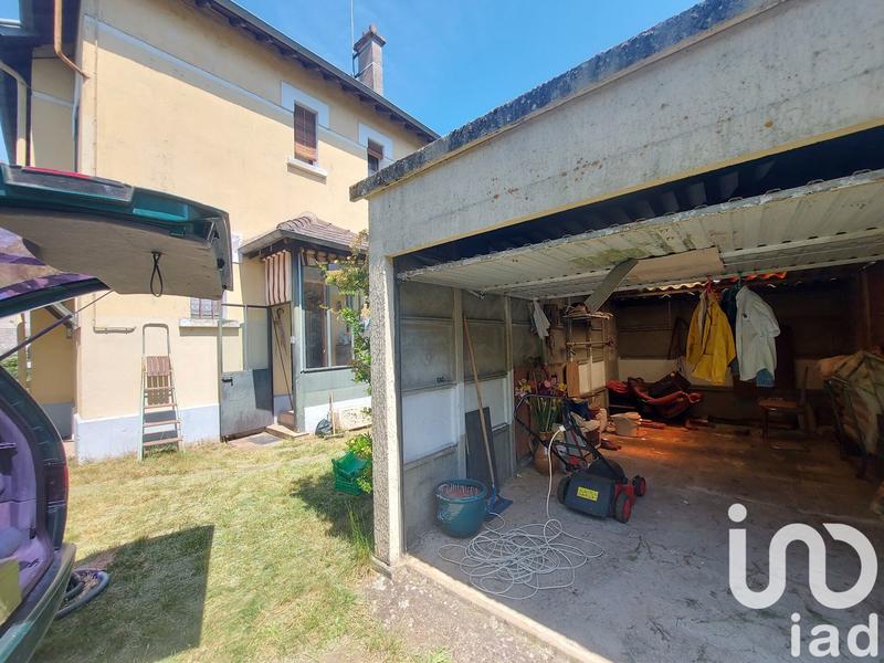 Maison - 96 m² - 5 pièces