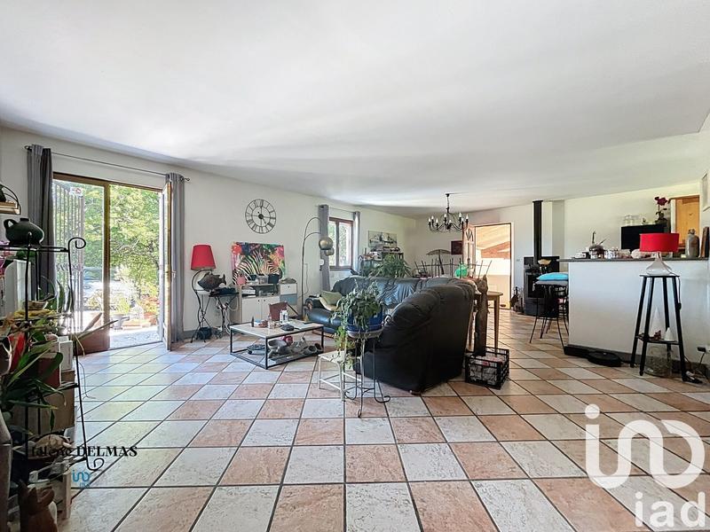 Maison de maîtres - 520 m² - 8 pièces