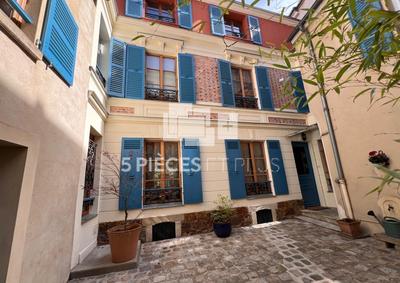 Maison - 200 m² - 7 pièces