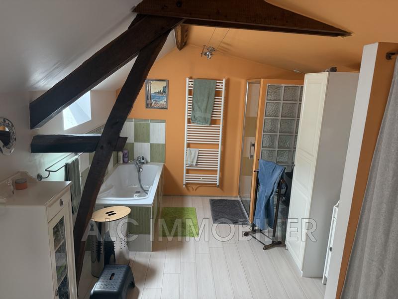 Maison - 143 m² - 4 pièces