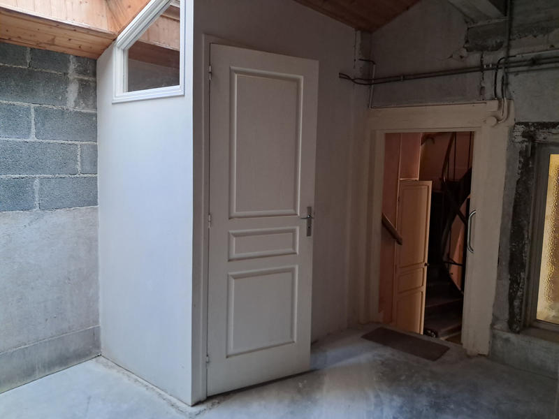 Maison - 210 m² - 8 pièces