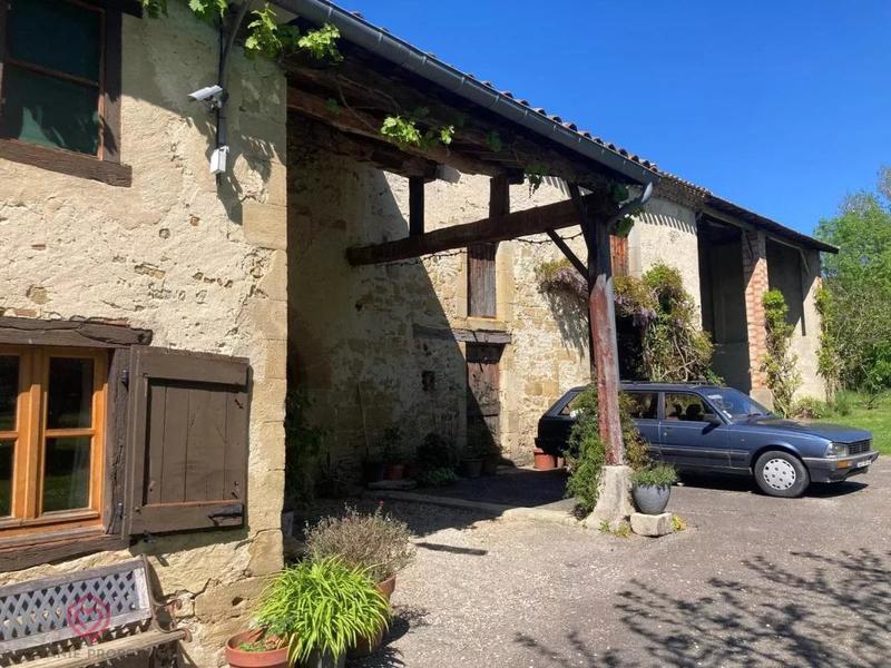 Maison de campagne - 203 m² - 6 pièces
