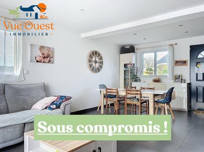 Maison - 80 m² - 5 pièces