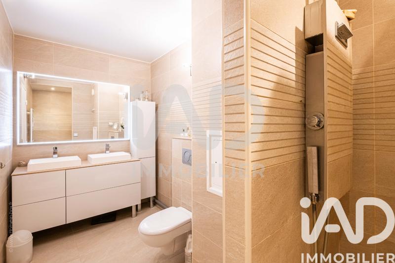 Appartement - 100 m² - 4 pièces