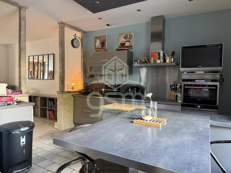 Maison ancienne - 173 m² - 6 pièces