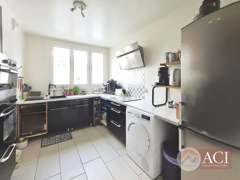 Appartement - 82 m² - 4 pièces