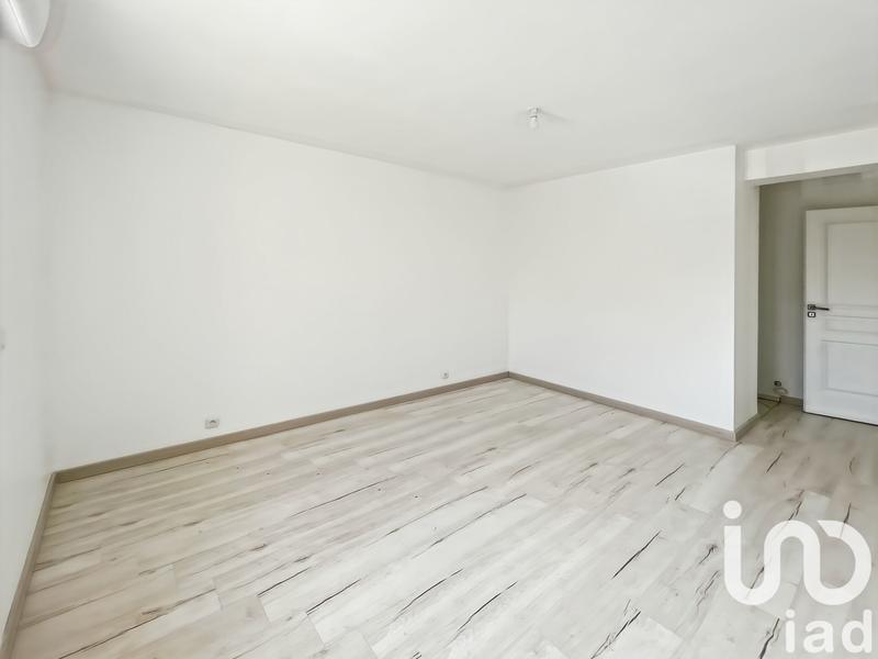 Maison - 97 m² - 6 pièces