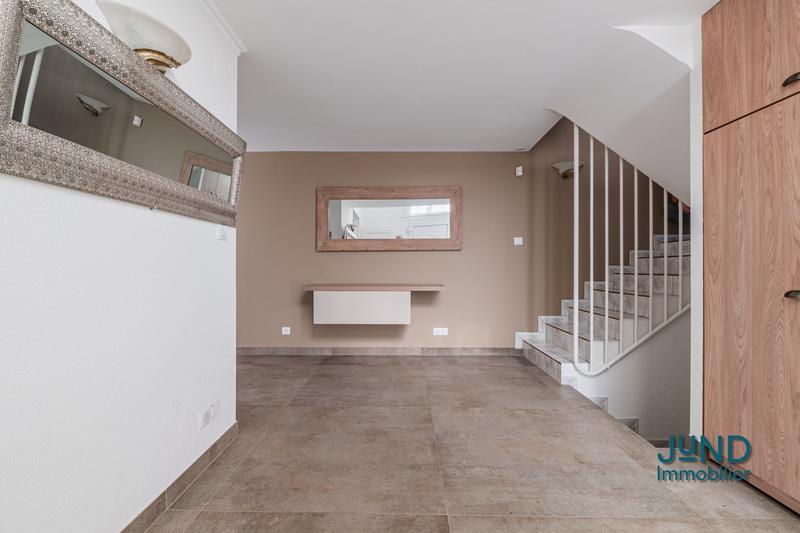 Maison ancienne - 183 m² - 6 pièces