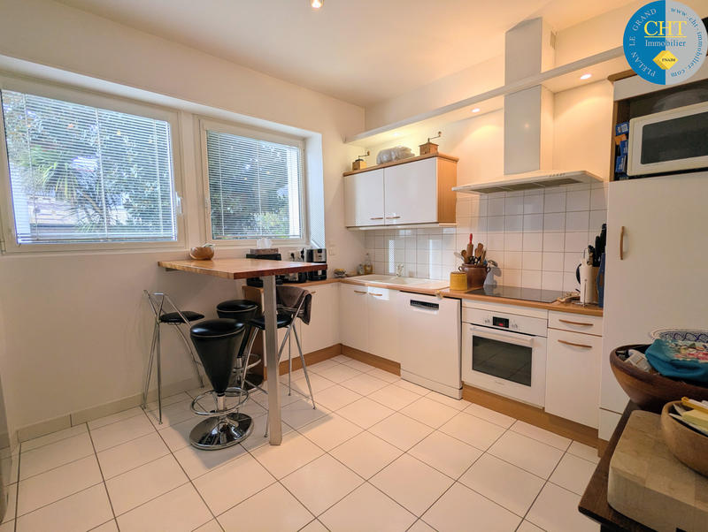 Maison - 179 m² - 7 pièces