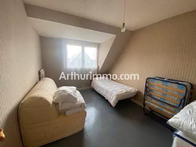 Maison - 92 m² - 5 pièces