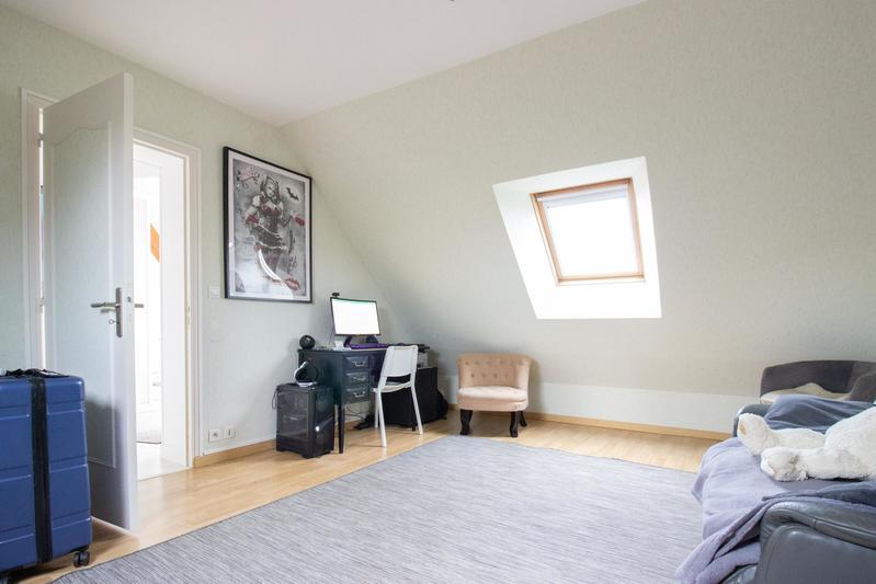 Maison - 90 m² - 5 pièces