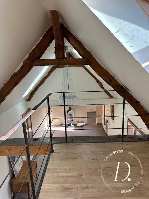 Maison - 102 m² - 5 pièces