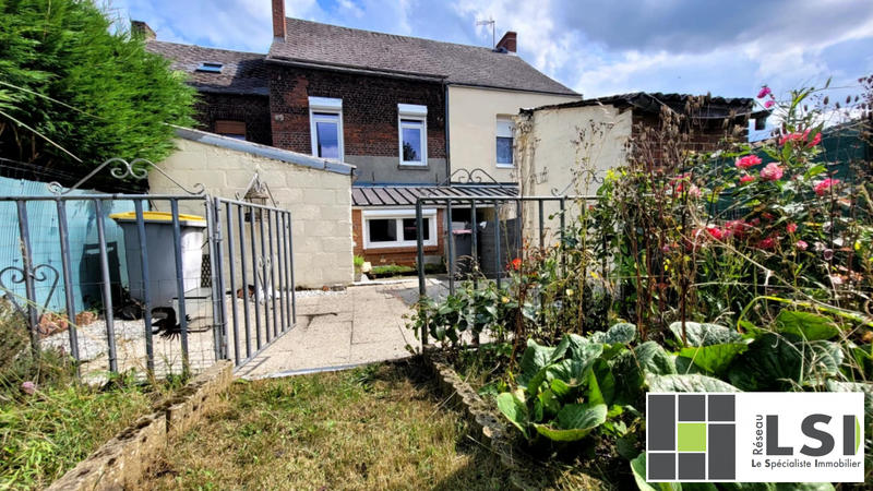 Maison - 95 m² - 6 pièces