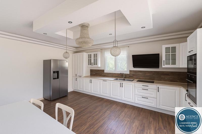 Maison - 101 m² - 4 pièces