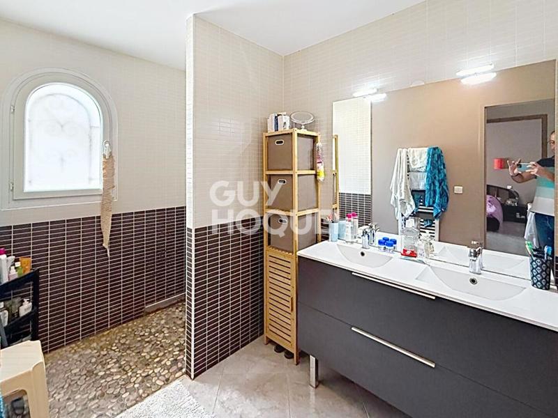 Maison - 128 m² - 4 pièces