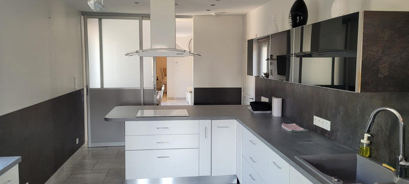 Maison - 168 m² - 7 pièces