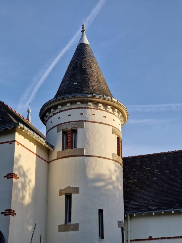 Demeure - 153 m² - 7 pièces