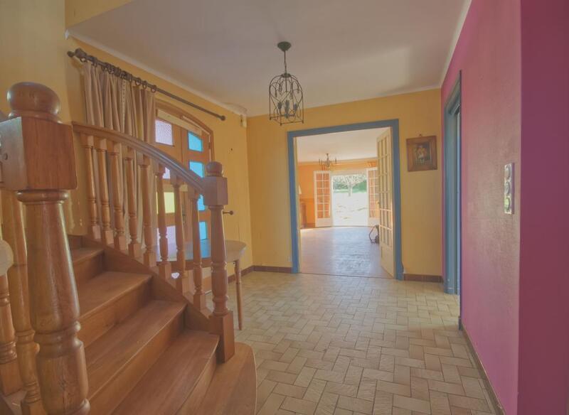 Maison - 143 m² - 5 pièces