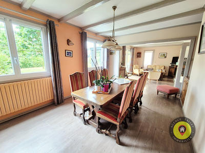 Maison - 140 m² - 6 pièces