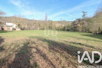 Terrain - 1 050 m²