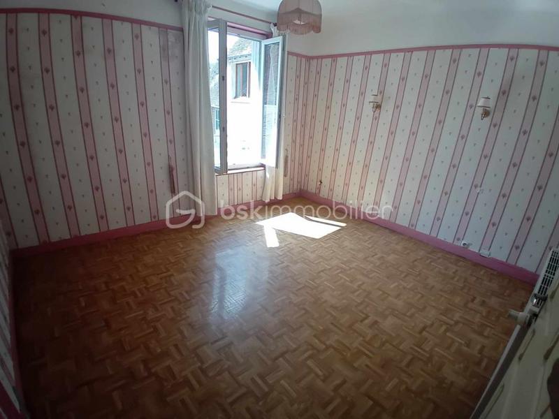 Maison de ville - 131 m² - 7 pièces