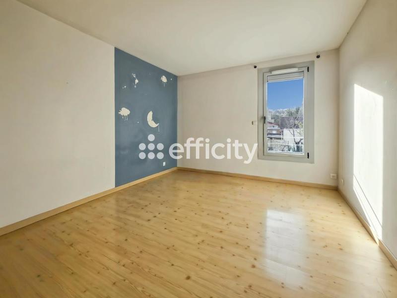 Maison - 104 m² - 5 pièces