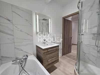 Maison - 141 m² - 5 pièces