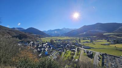 Maison - 200 m² - 9 pièces