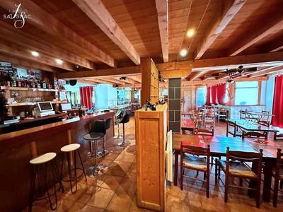 Local commercial - 800 m²