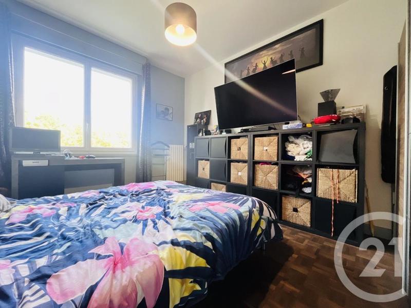 Maison - 104 m² - 5 pièces