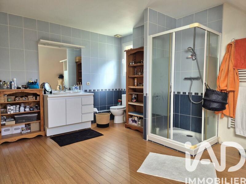 Maison - 173 m² - 7 pièces