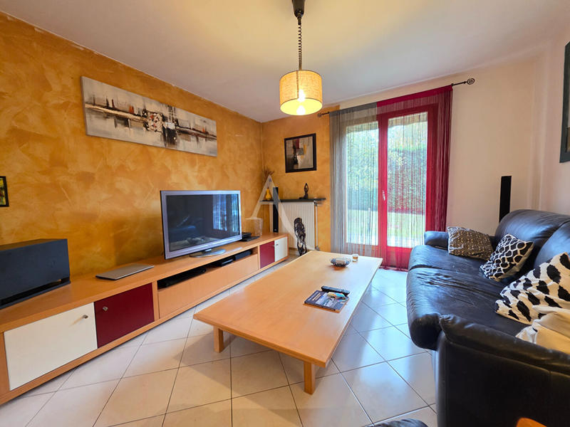 Maison - 98 m² - 5 pièces