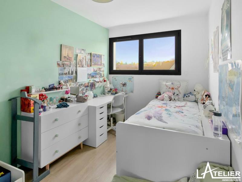 Maison - 103 m² - 6 pièces