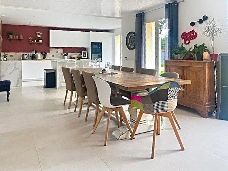 Maison - 179 m² - 7 pièces