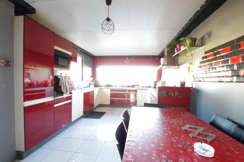 Pavillon - 147 m² - 6 pièces