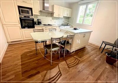 Maison - 125 m² - 5 pièces