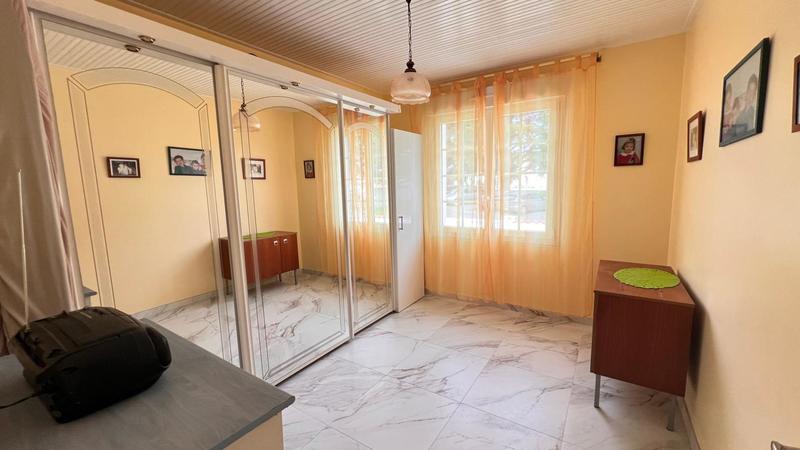 Maison - 96 m² - 4 pièces