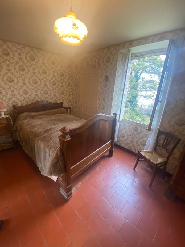 Maison - 193 m² - 9 pièces