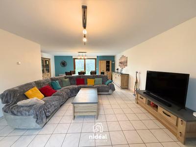 Maison - 148 m² - 7 pièces