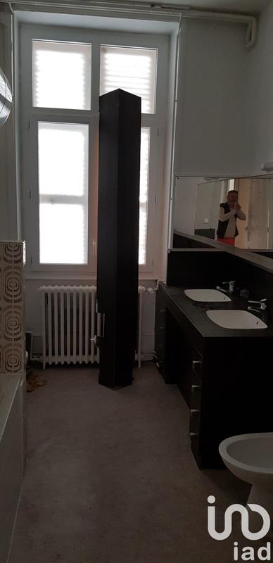 Maison - 400 m² - 11 pièces