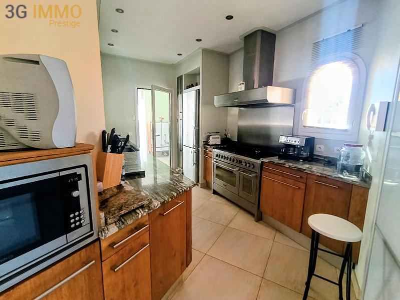 Maison d'architecte - 200 m² - 7 pièces