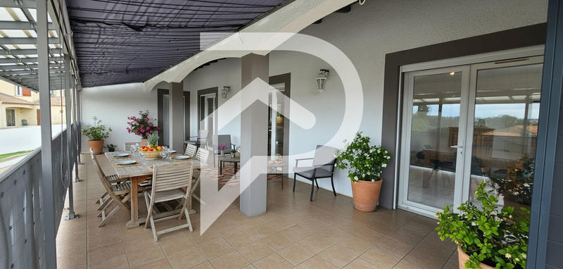 Maison - 159 m² - 5 pièces