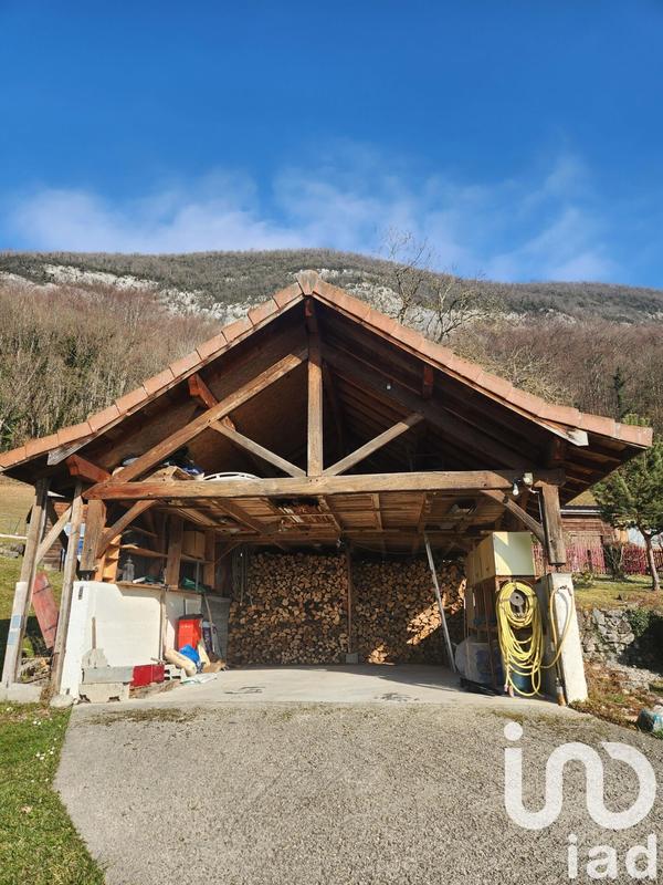 Maison - 271 m² - 7 pièces