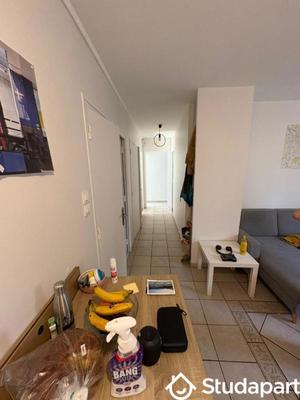 Chambre - 10 m² - 1 pièce