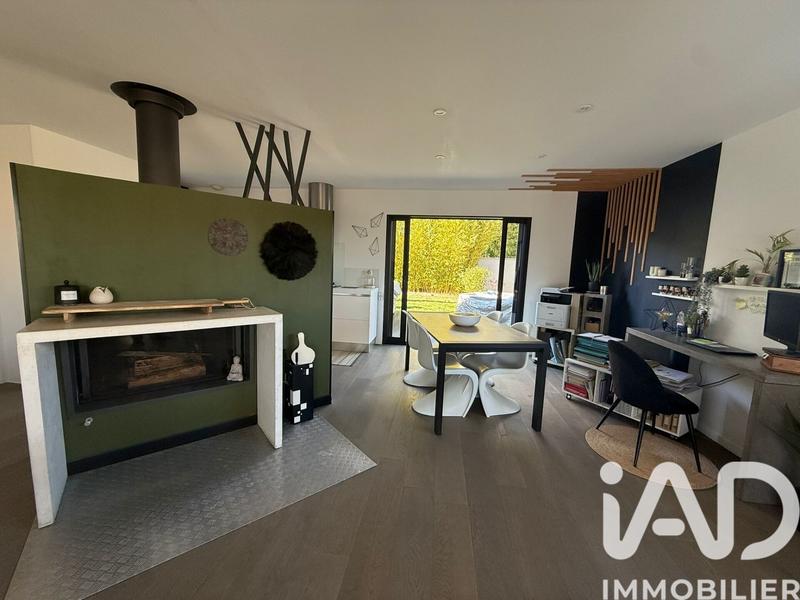 Maison - 106 m² - 4 pièces