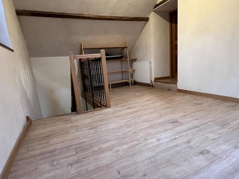Corps de ferme - 180 m² - 6 pièces