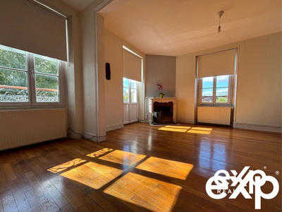 Appartement - 106 m² - 4 pièces