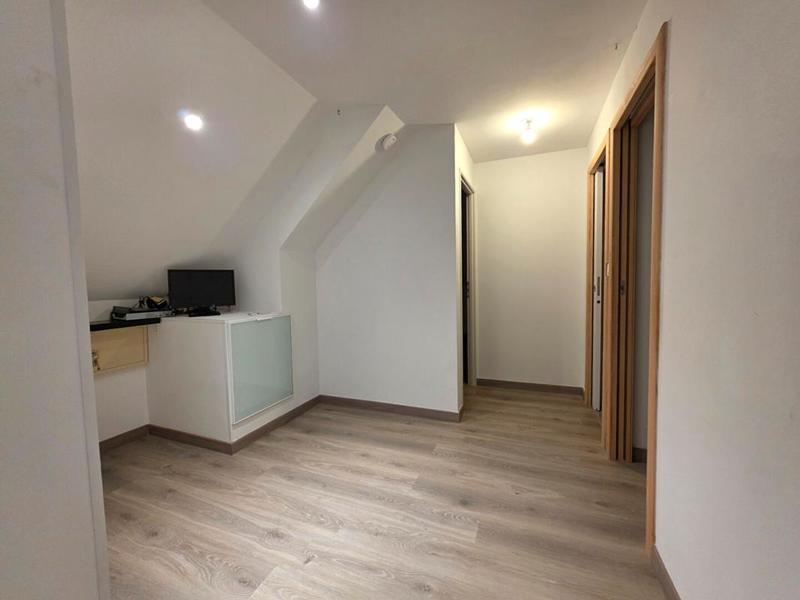Maison - 87 m² - 5 pièces