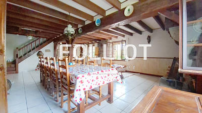 Maison - 122 m² - 4 pièces