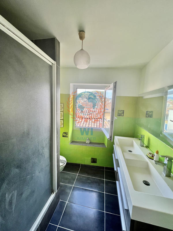 Appartement - 68 m² - 3 pièces